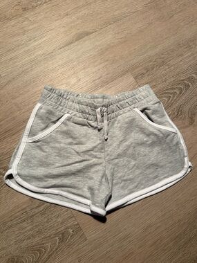 NWOT Falls Creek Dolphin Shorts